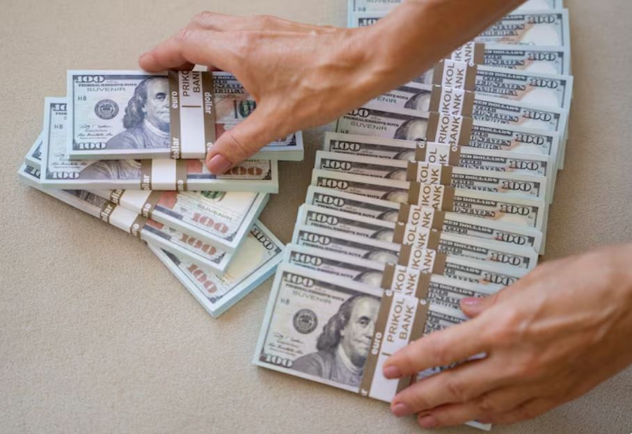 Douglas Fregin Net Worth